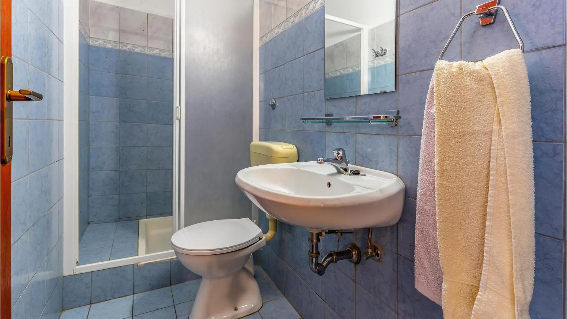 Gorgeous Apartment In Premantura With Kitchen
